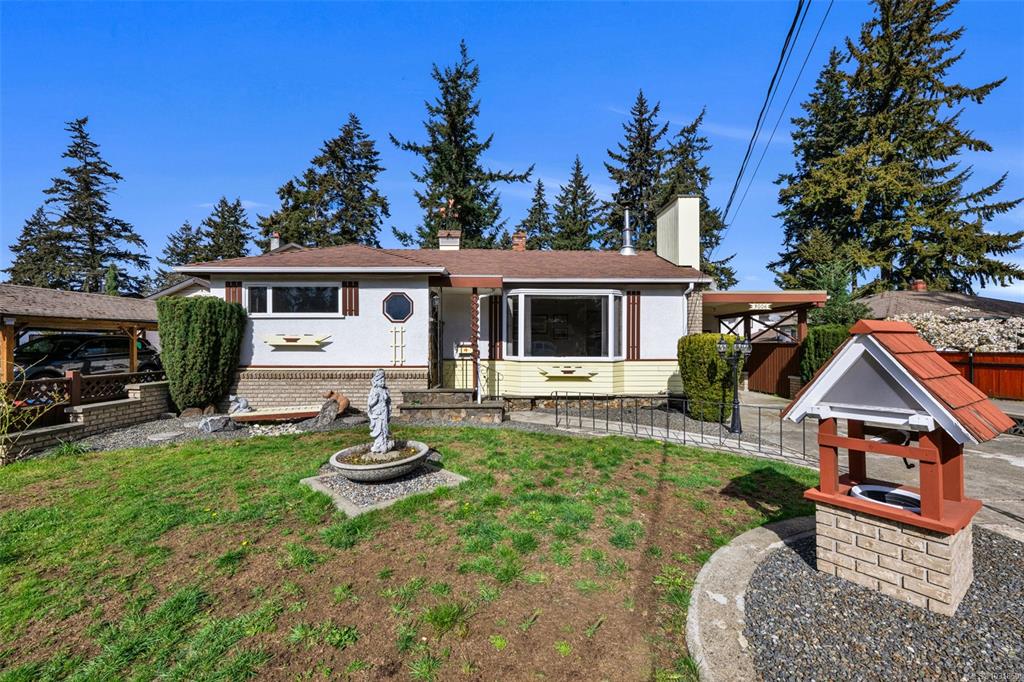 3006 Pickford Rd, 1031850, BC,
