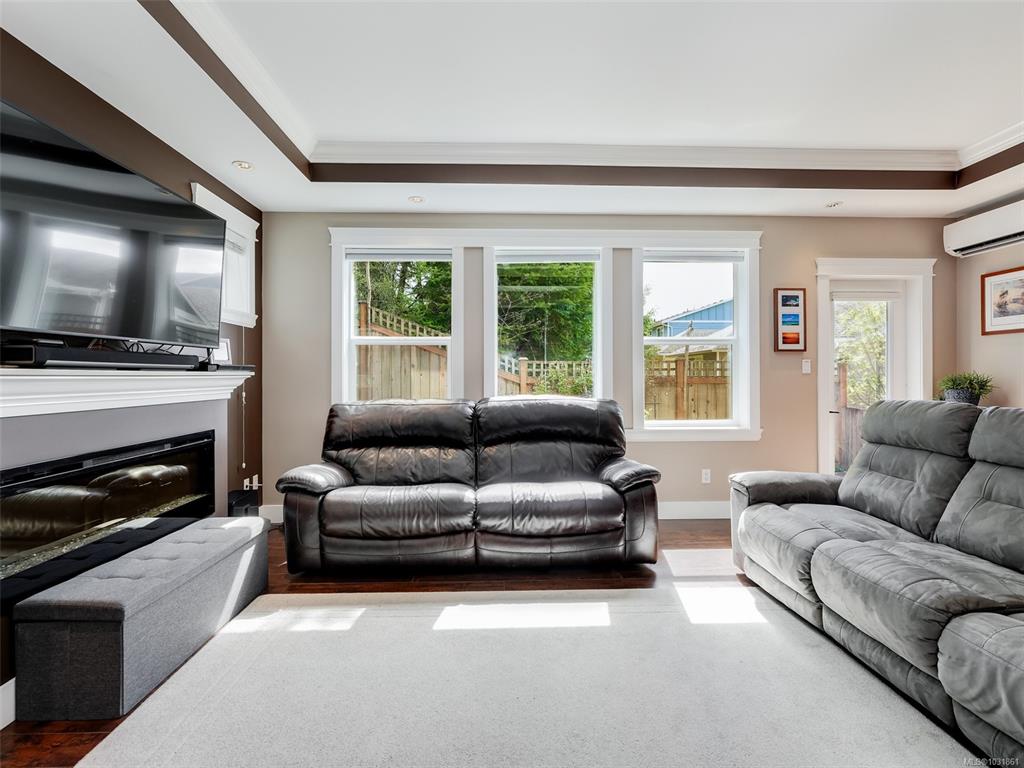 Third View of 969 Tayberry Terr, Langford, BC, V9C 0E4