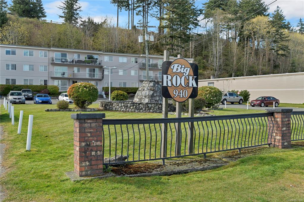 940 Island Hwy S, 1031866, BC,