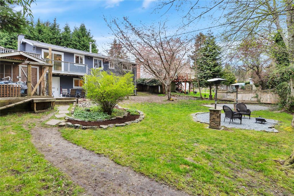 3424 Hammond Bay Rd, 1031903, BC,