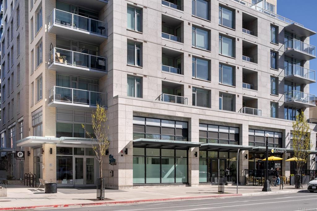 Fourth View of 848 Yates St, Yates on Yates, Victoria, BC, V8W 1L8