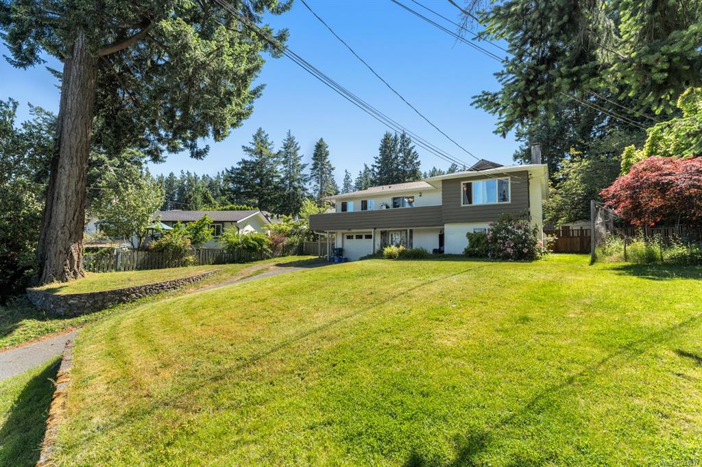 405 Tamarack Rd, 1031937, BC,