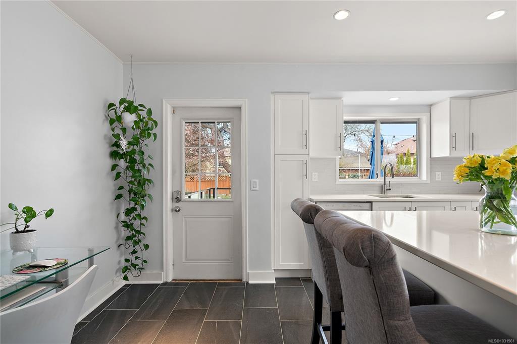 Fourth View of 3166 Earl Grey St, Saanich, BC, V9A 1W9