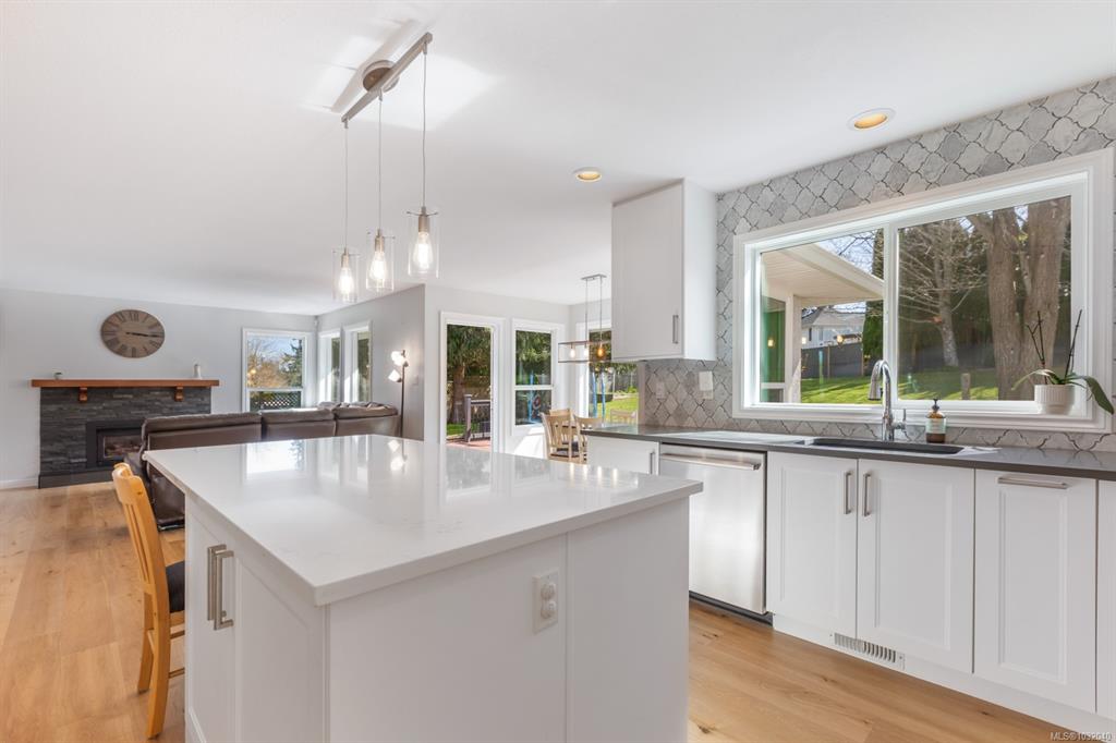 Fourth View of 1741 Sparrow Pl, Courtenay, BC, V9N 9A8