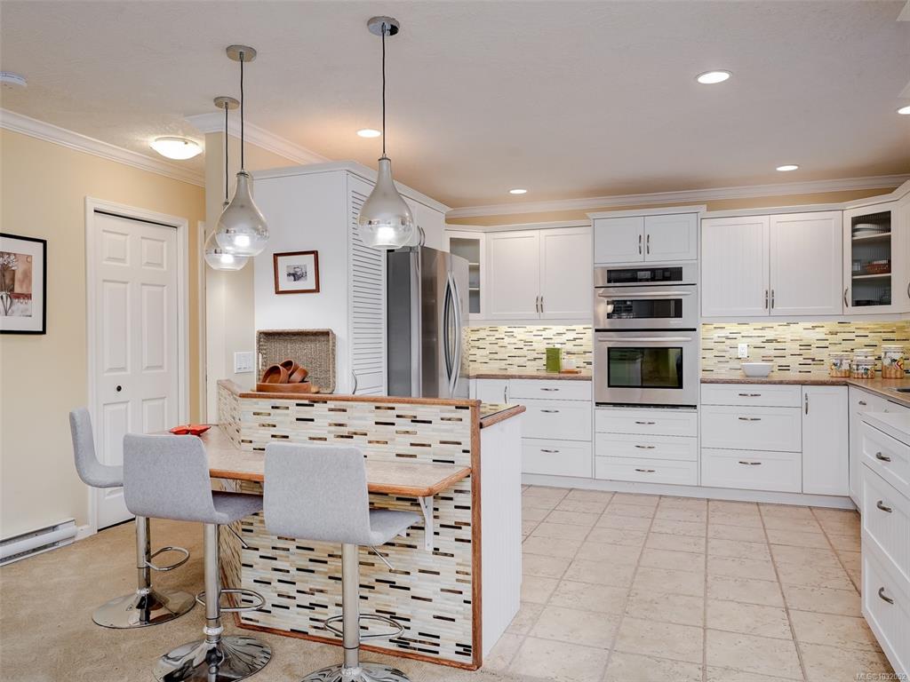 Fourth View of 2087 James White Blvd, Duplex Strata, Sidney, BC, V8L 4G5