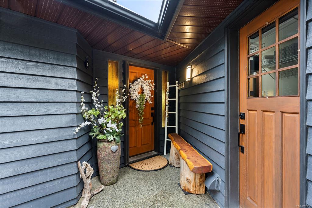 3141 Swallow Cres, 1032054, BC,