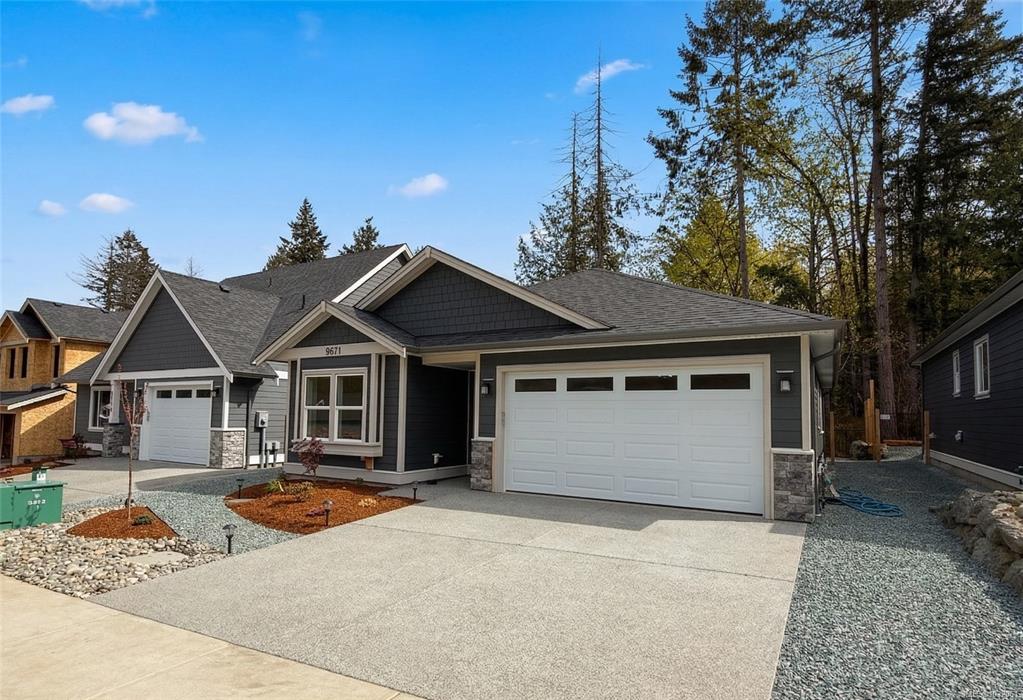 9658 Askew Creek Dr, 1032061, BC,
