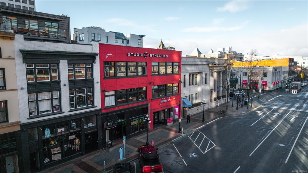 Third View of 709 Yates St, Victoria, BC, V8W 1L6