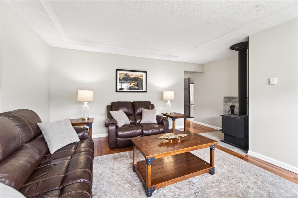 Fifth View of 2071 East Wellington Rd, Nanaimo, BC, V9S 5V2