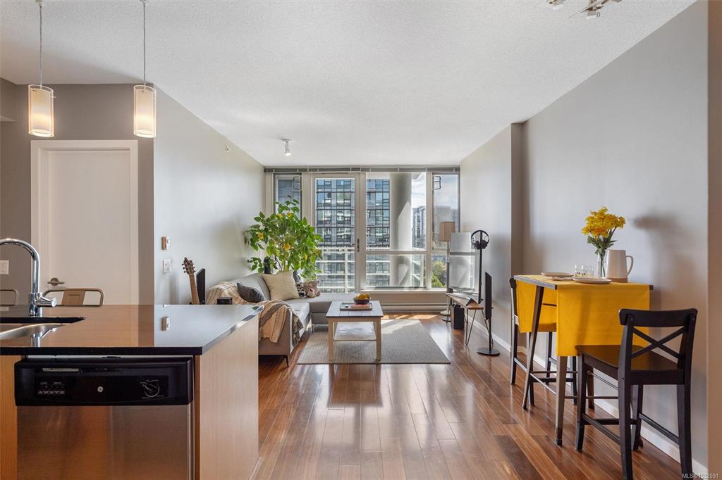 Third View of 834 Johnson St, The 834, Victoria, BC, V8W 1N3