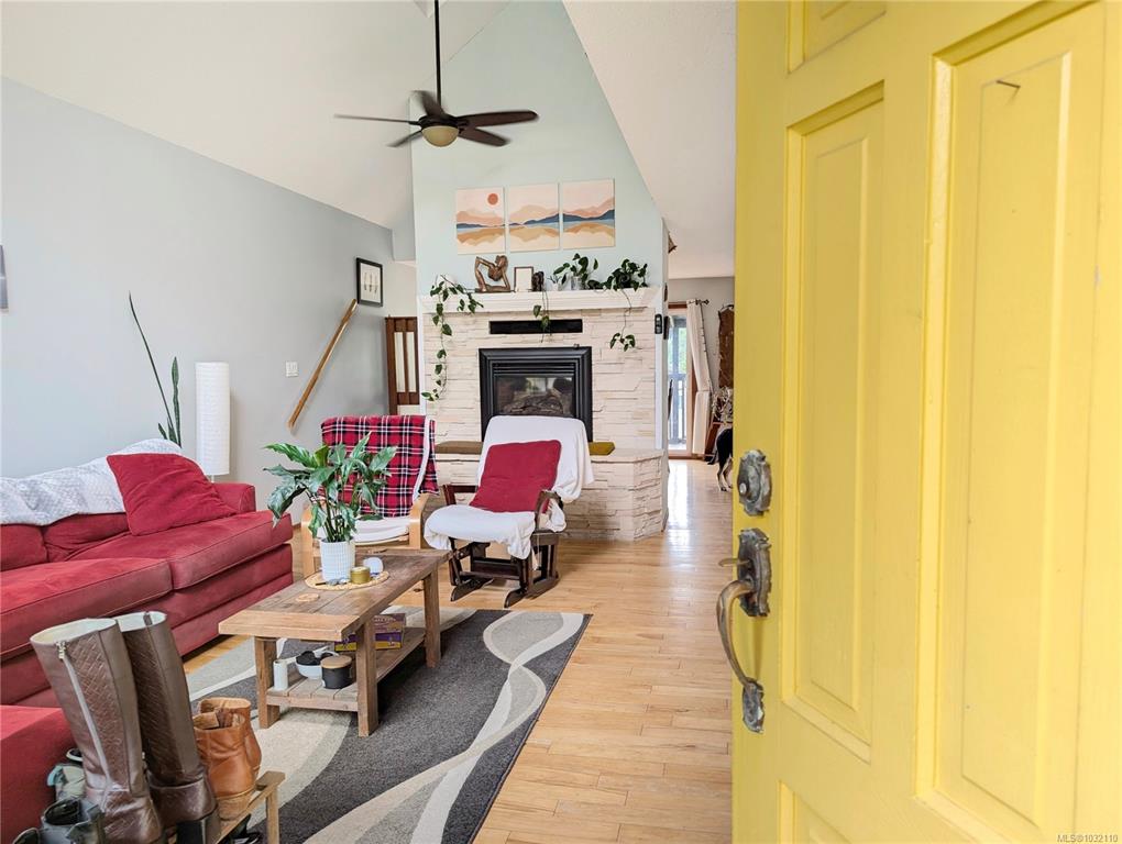 Fifth View of 9513 Scott St, Port Hardy, BC, V0N 2P0