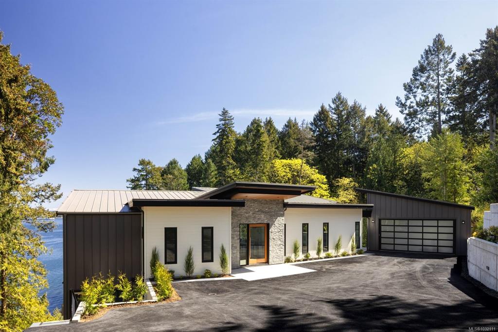 1677 Lands End Rd, 1032111, BC,