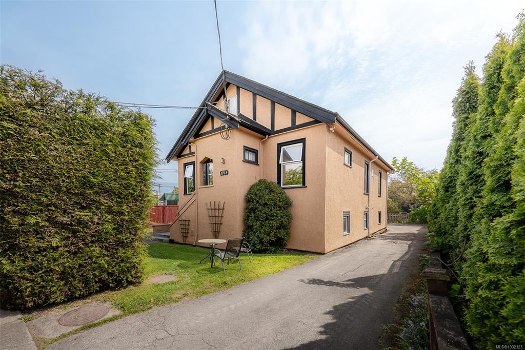1913 Duchess St, 1032123, BC,