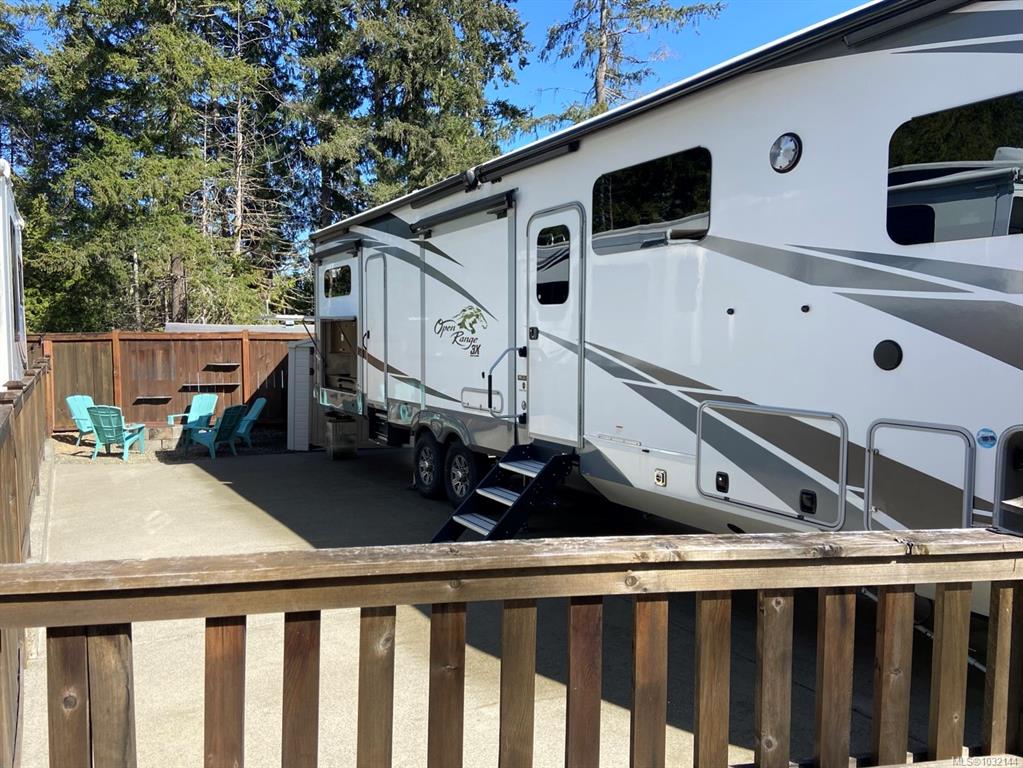 9752 Lakeshore Rd, 1032144, BC,