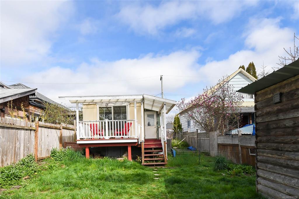 Third View of 2723 Penrith Ave, Cumberland, BC, V0R 1S0