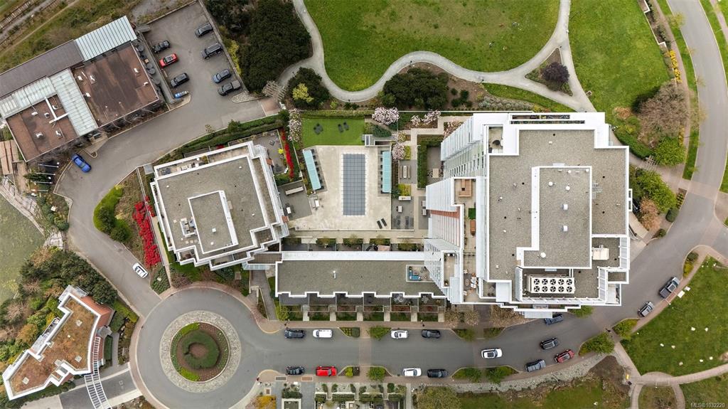 Third View of 70 Saghalie Rd, Victoria, BC, V9A 0G9