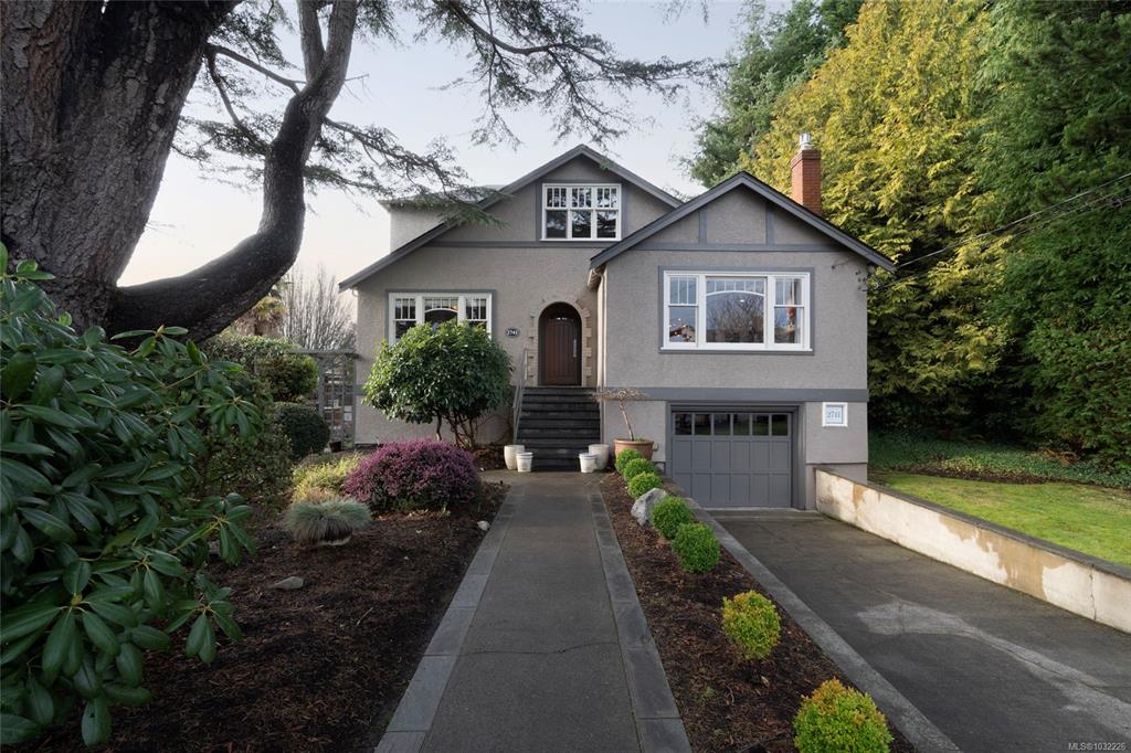 Second View of 2741 Dufferin Ave, Oak Bay, BC, V8R 3L5