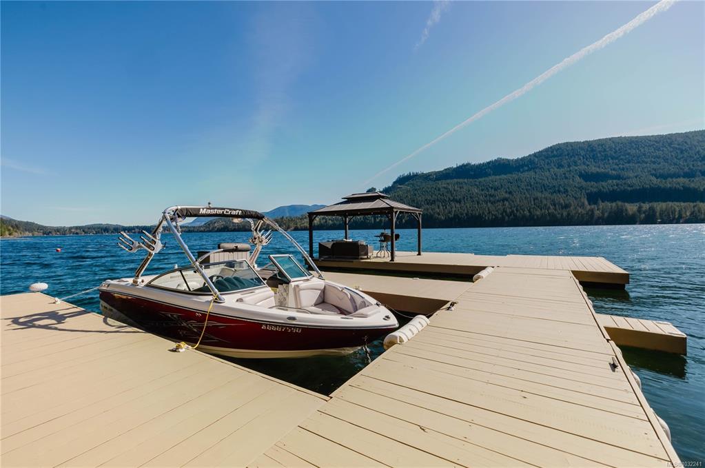 9686 Creekside Dr, 1032241, BC,