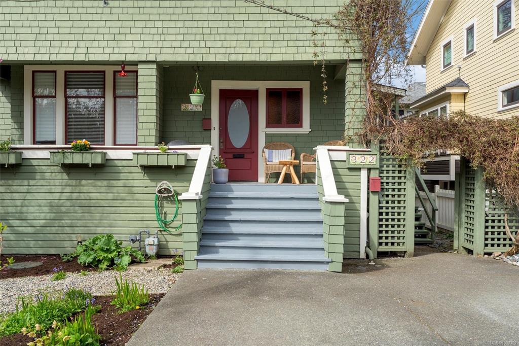 Fifth View of 320 Moss St, Victoria, BC, V8V 4M9