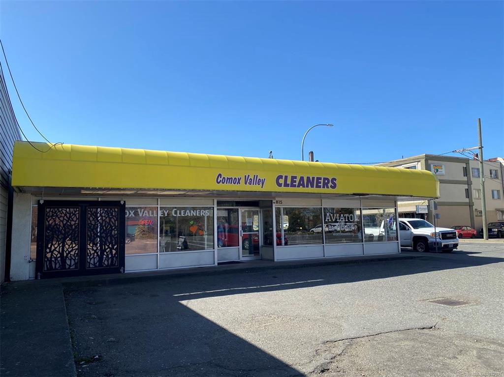 MLS® listing #31047992 for sale located at 815 Cliffe Ave