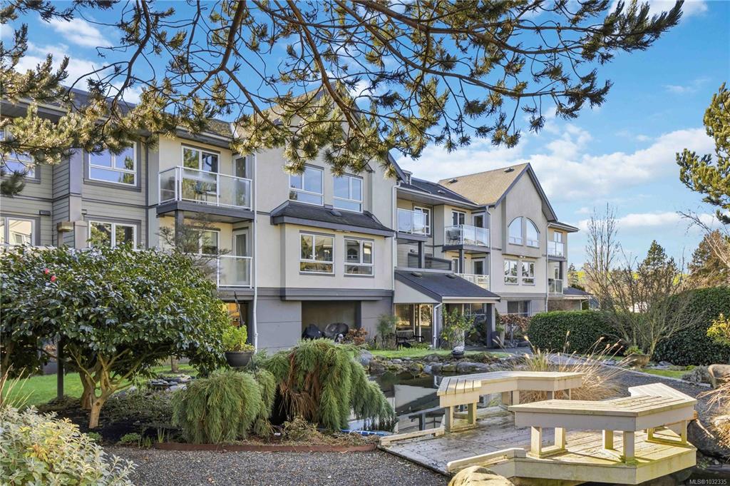 2245 James White Blvd, 1032335, BC,