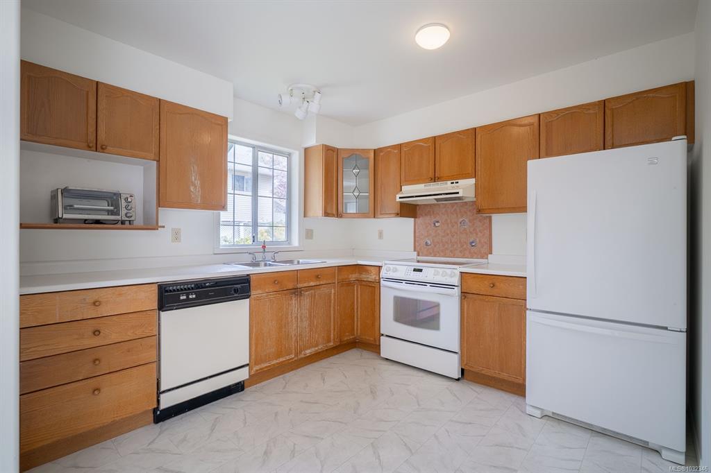 Third View of 3031 Sherman Rd, Parkview Garden, Duncan, BC, V9L 2B9