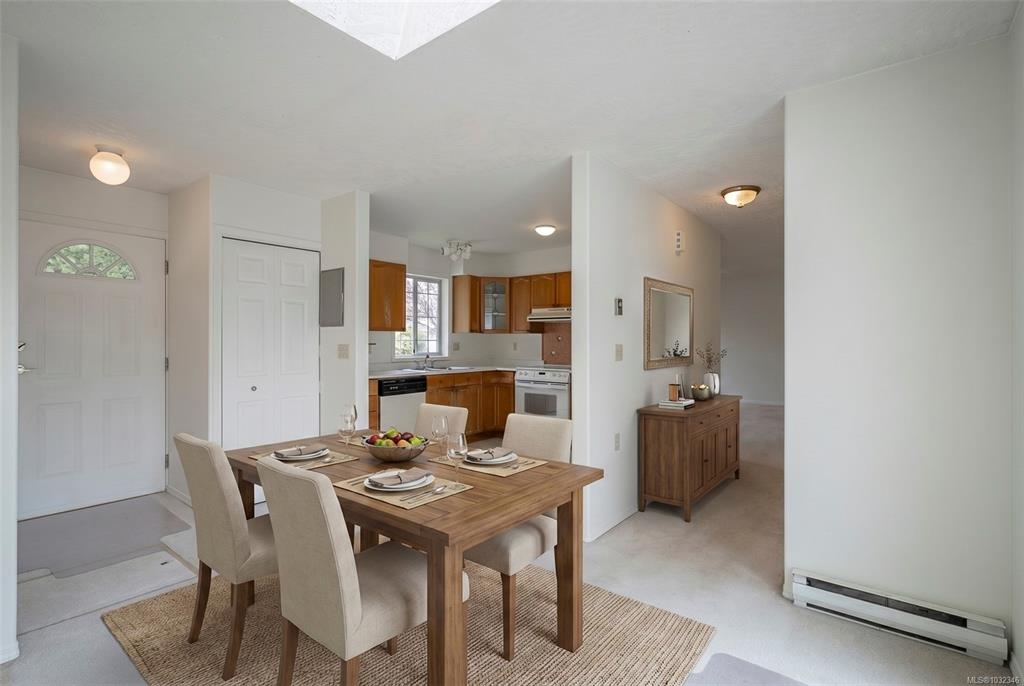 Fifth View of 3031 Sherman Rd, Parkview Garden, Duncan, BC, V9L 2B9