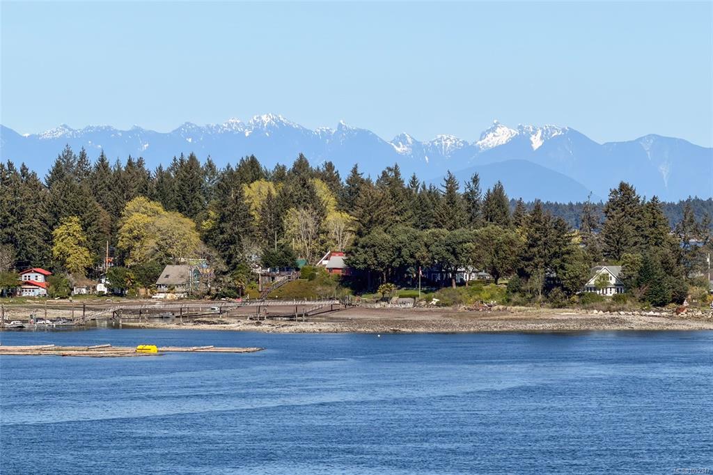 Fourth View of 154 Promenade Dr, CAMERON ISLAND, Nanaimo, BC, V9R 6Y3