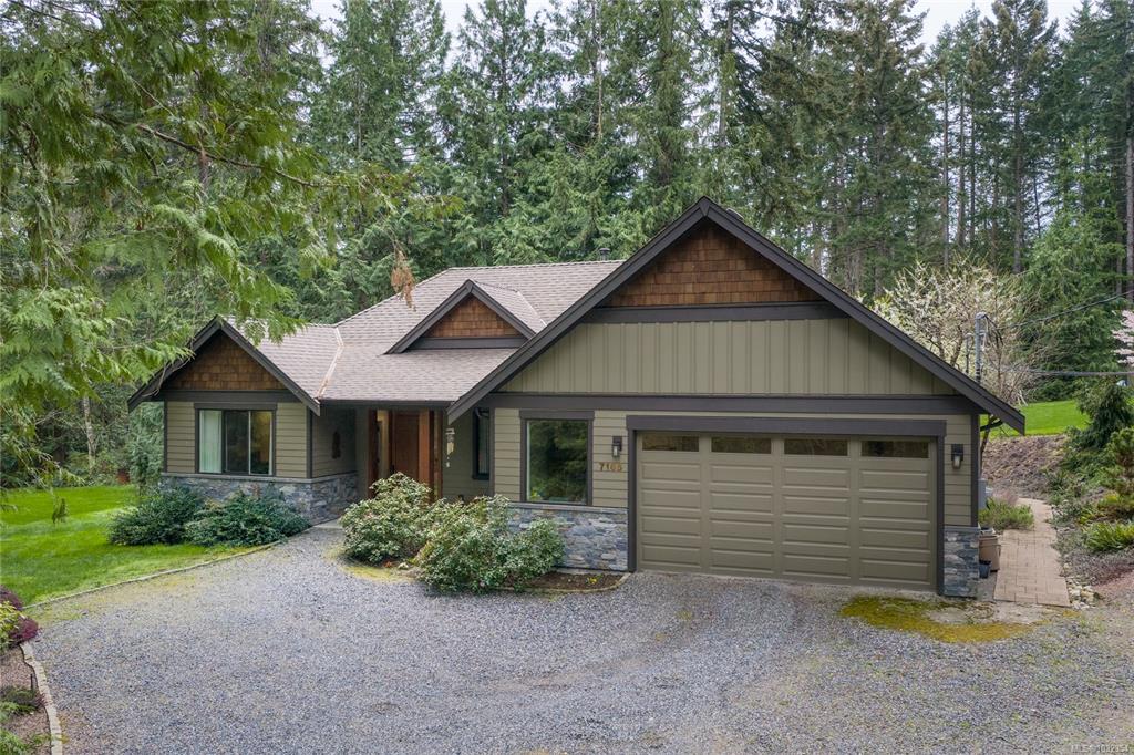7165 Royal Dr, 1032354, BC,