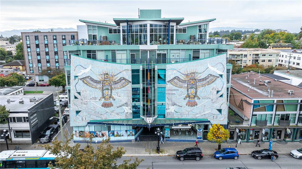 Second View of 1061 Fort St, The Mosaic, Victoria, BC, V8V 3K9