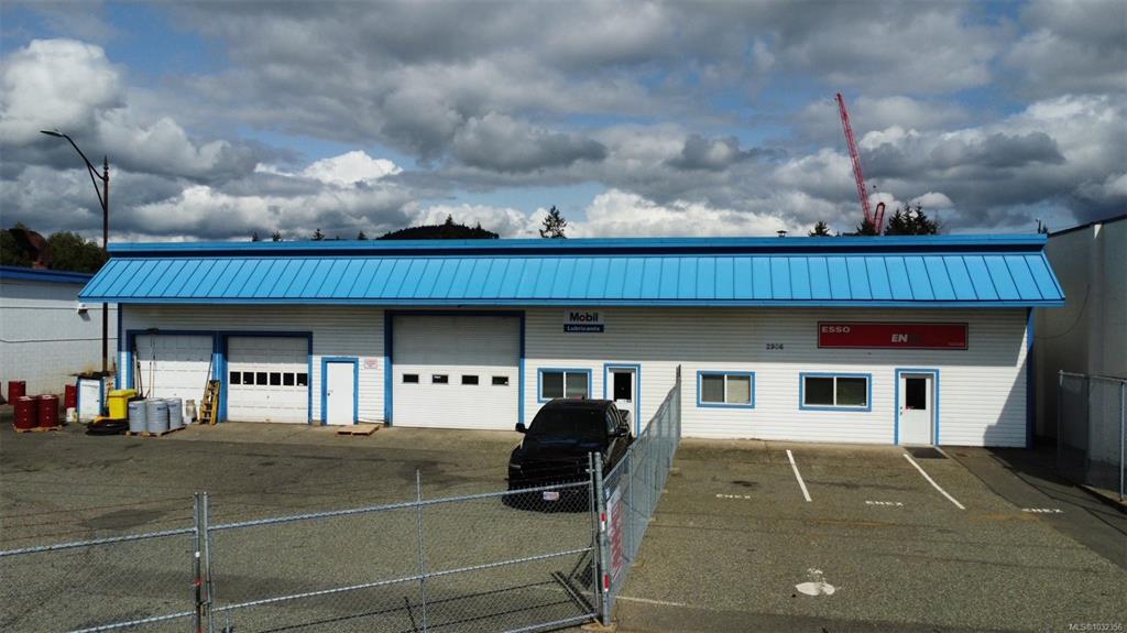 Second View of 2906 Jacklin Rd, Langford, BC, V9B 3Y5