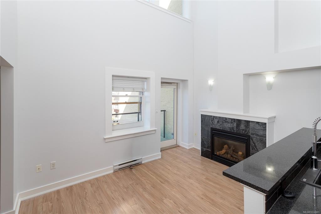 Fifth View of 599 Pandora Ave, The Vogue, Victoria, BC, V8W 1N5