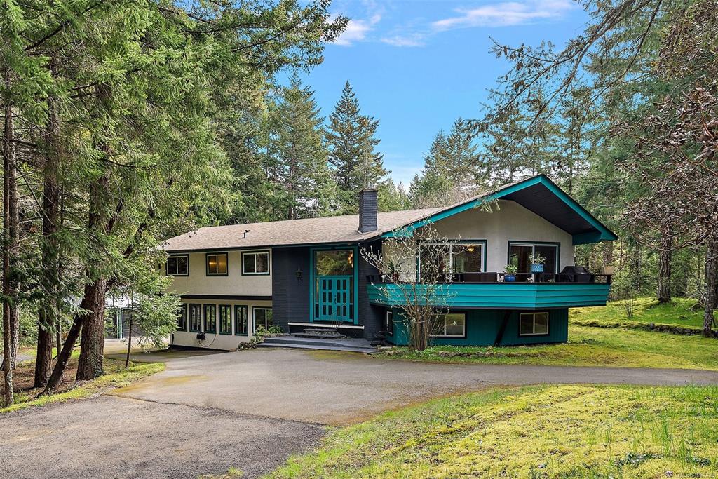 1074 Glen Forest Way, 1032429, BC,