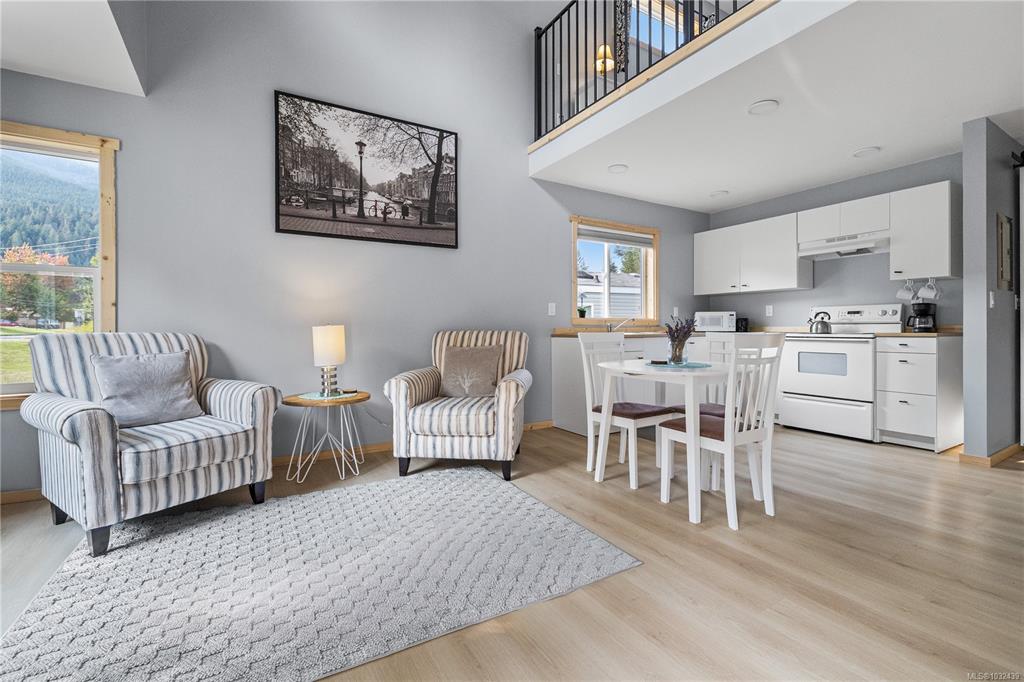 Fourth View of 707 Kelsey Way, Sayward, BC, V0N 1A0