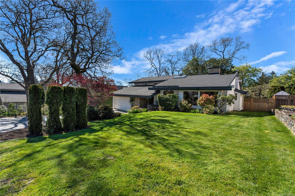 Third View of 1731 Patly Pl, Victoria, BC, V8S 5J5