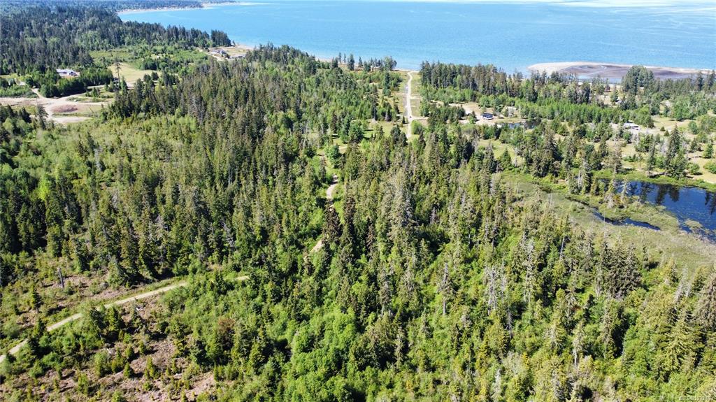 Third View of 4275 Island Hwy S, Campbell River, BC, V9H 1B7