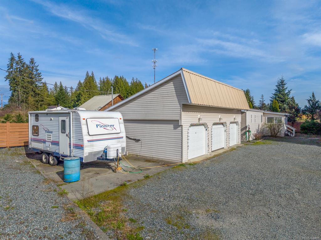 3019 Royston Rd, 1032495, BC,