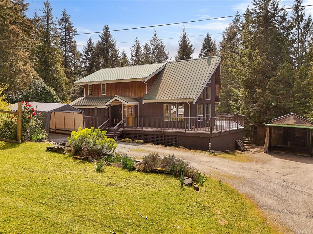 Third View of 412 Wood Dale Dr, Mayne Island, BC, V0N 2J2