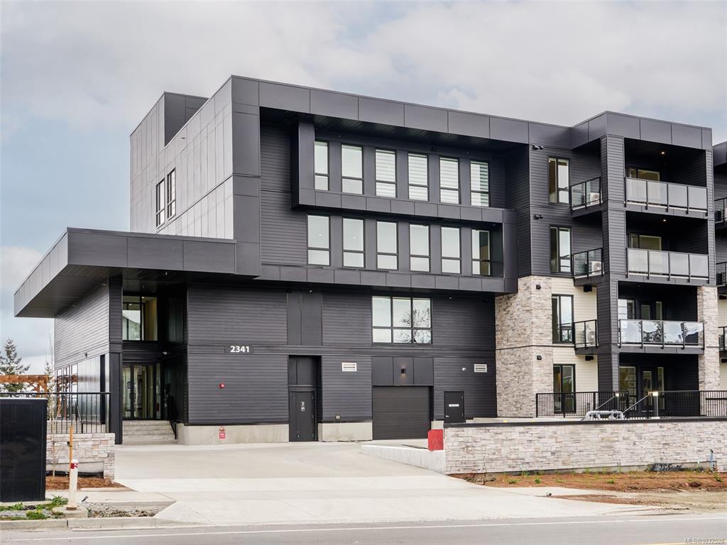 2341 Bear Mountain Pkwy, 1032528, BC,