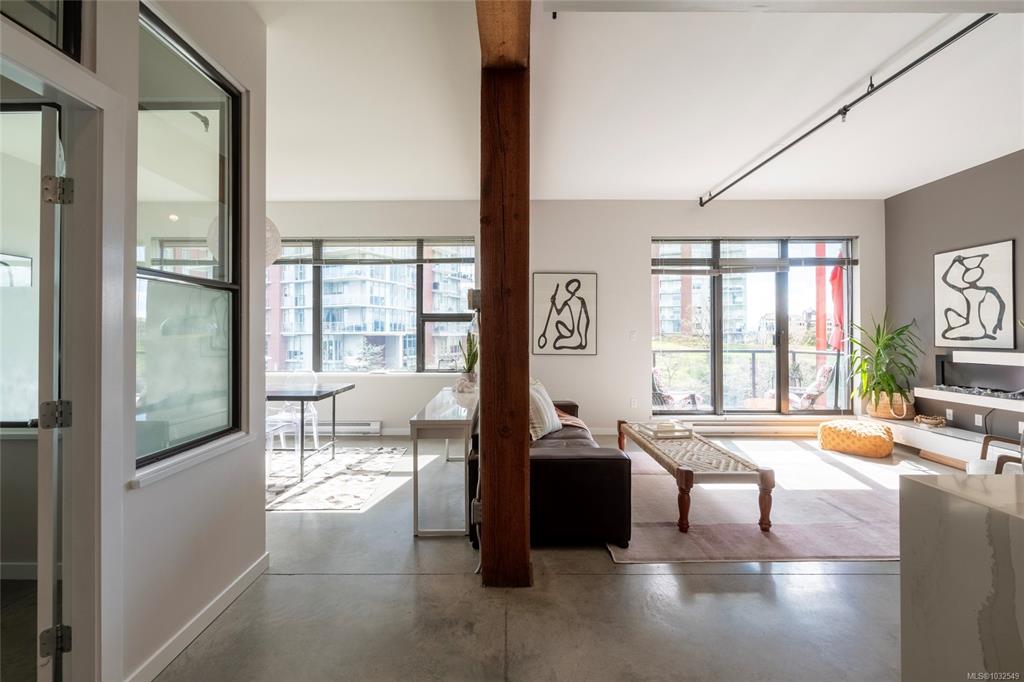 Fifth View of 455 Sitkum Rd, Victoria, BC, V9A 7N9