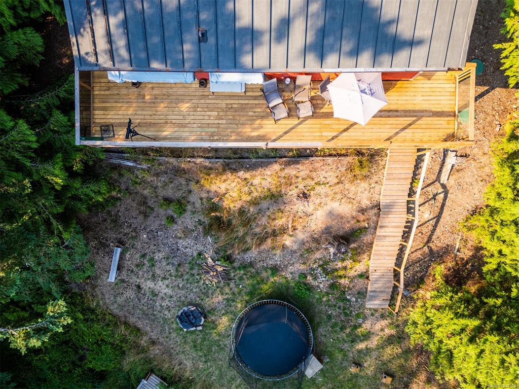 Fourth View of 4609 Sailor Rd, Pender Island, BC, V0N 2M2