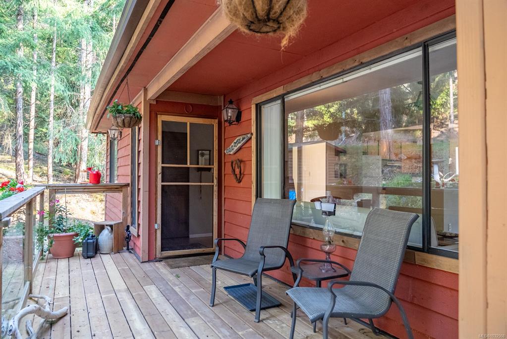 Fifth View of 4609 Sailor Rd, Pender Island, BC, V0N 2M2