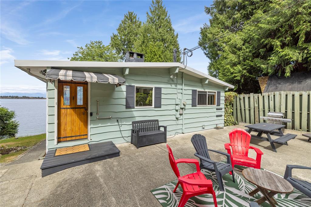 Fifth View of 3083 Dolphin Dr, Nanoose Bay, BC, V9P 9J2