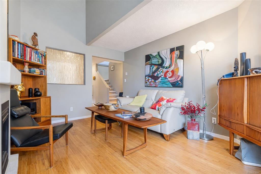 Fourth View of 1771 Bay St, Victoria, BC, V8R 2B9