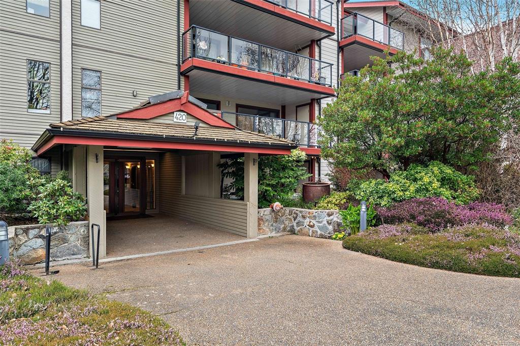 Third View of 420 Parry St, Victoria, BC, V8V 2H7