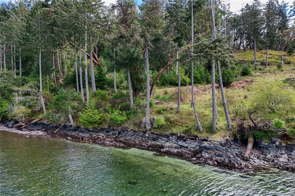 Fourth View of 122 Narrows West Rd, Salt Spring, BC, V8K 0A3