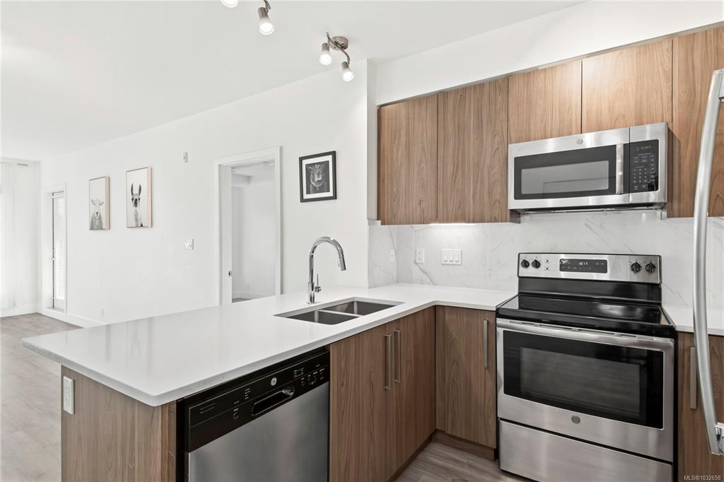 Third View of 3070 Kilpatrick Ave, Newport Village, Courtenay, BC, V9N 0G7