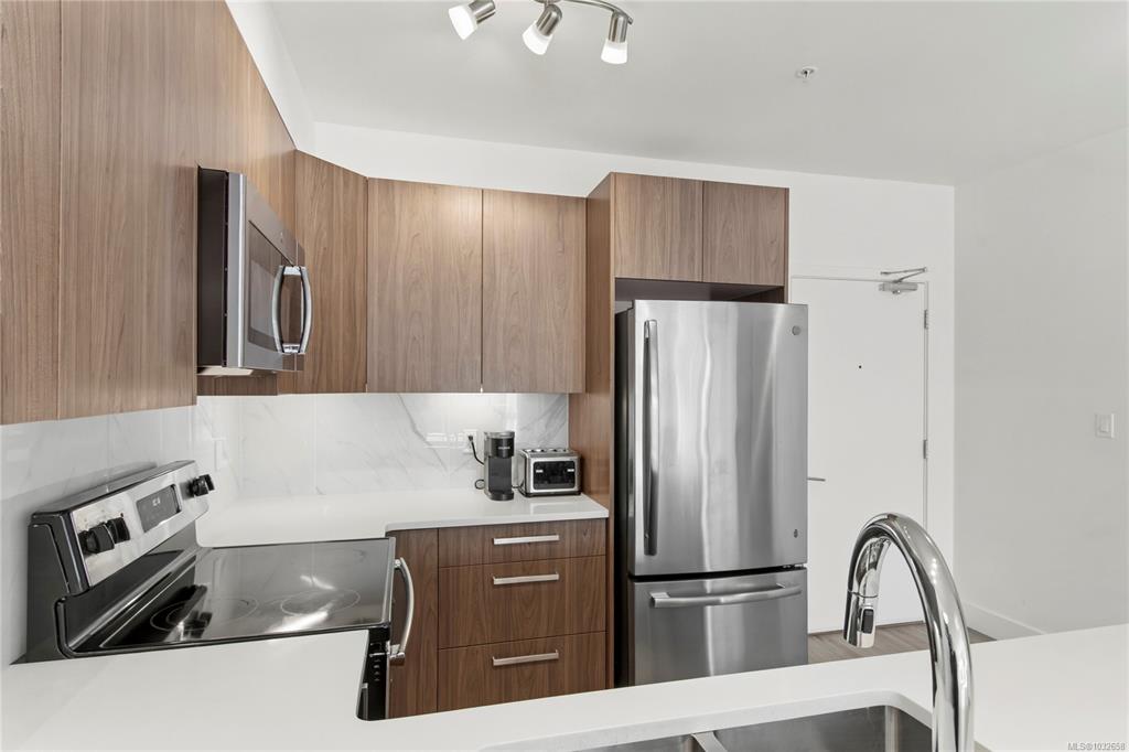 Fourth View of 3070 Kilpatrick Ave, Newport Village, Courtenay, BC, V9N 0G7