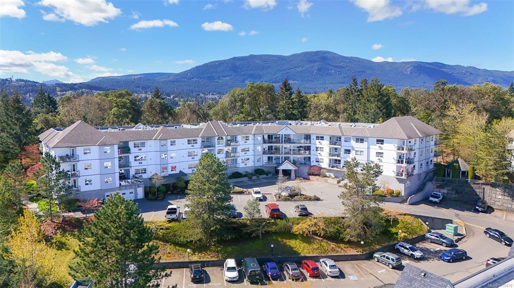 1633 Dufferin Cres, 1032670, BC,