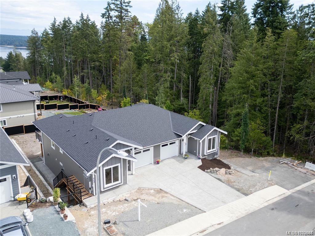 671 Sanderson Rd, 1032684, BC,